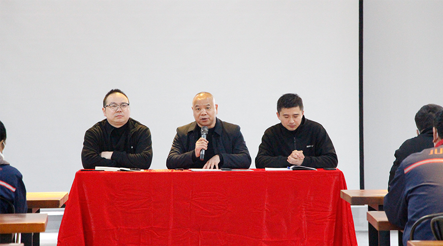巨（jù）奧總經理 許偉