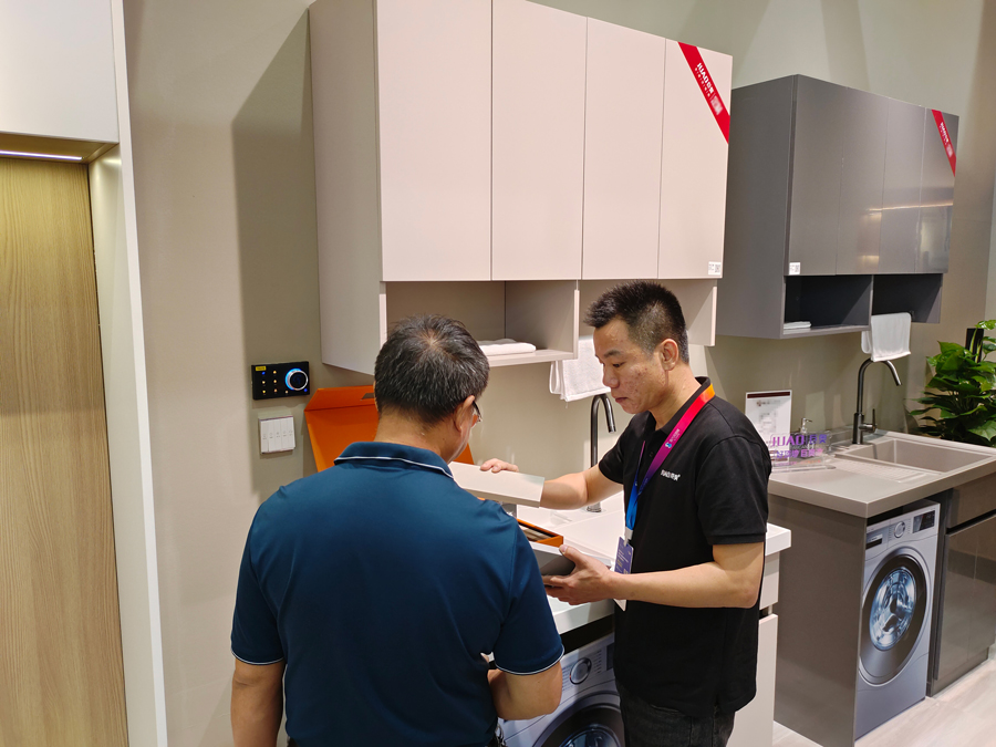 丝瓜app頂牆櫃定製