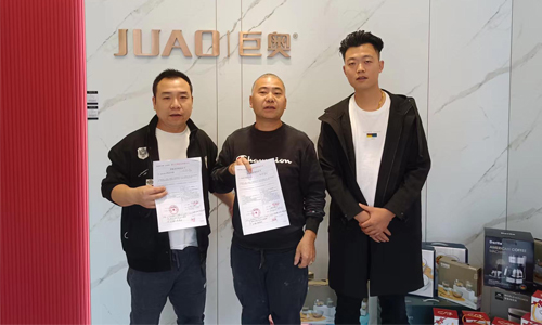 丝瓜app塘下門店捷報 新店開業喜獲（huò）全屋訂（dìng）單