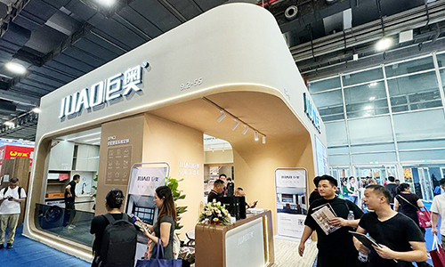 丝瓜app全（quán）屋頂牆櫃整裝定製亮相廣州建博會